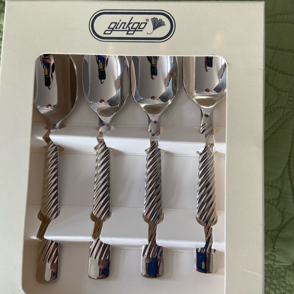 Appetizer spoons